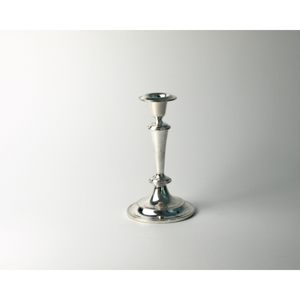 Lysestage 1.armet fors�lvet